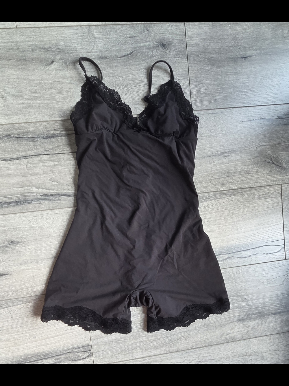 SKIMS Fits Everybody Lace Triangle Onesie
